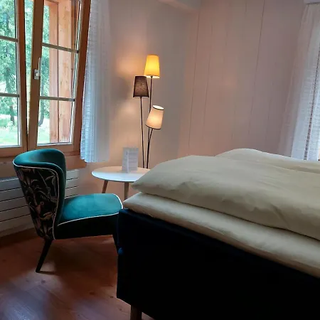 Spinas Inn