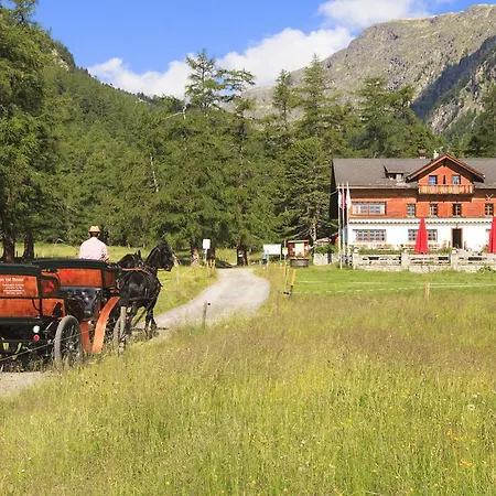 施皮纳斯宾馆 宾馆