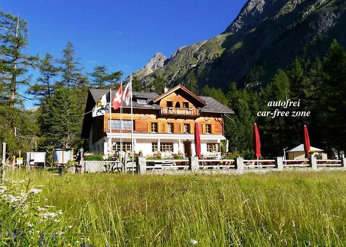 Han/Misafirhane Spinas Bever