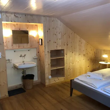Mini-hôtel Spinas Bever