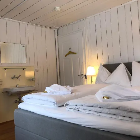 Spinas Mini-hôtel 2*